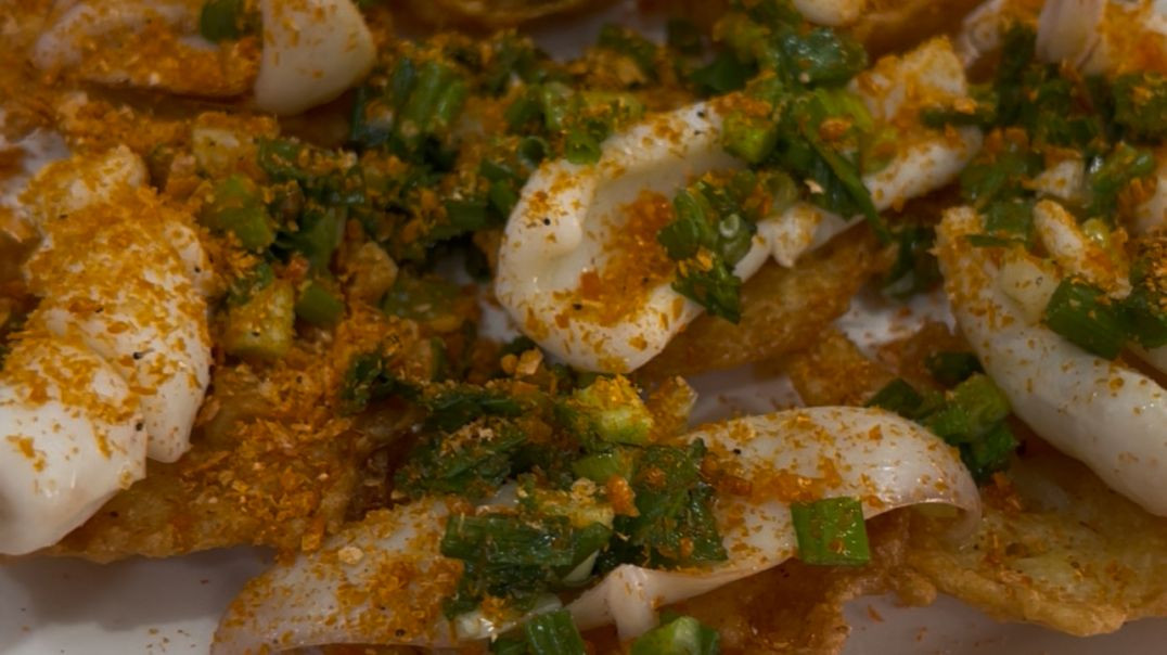 FOOD VLOGGING: BANH KHOT IN VIET NAM🔥🔥🔥